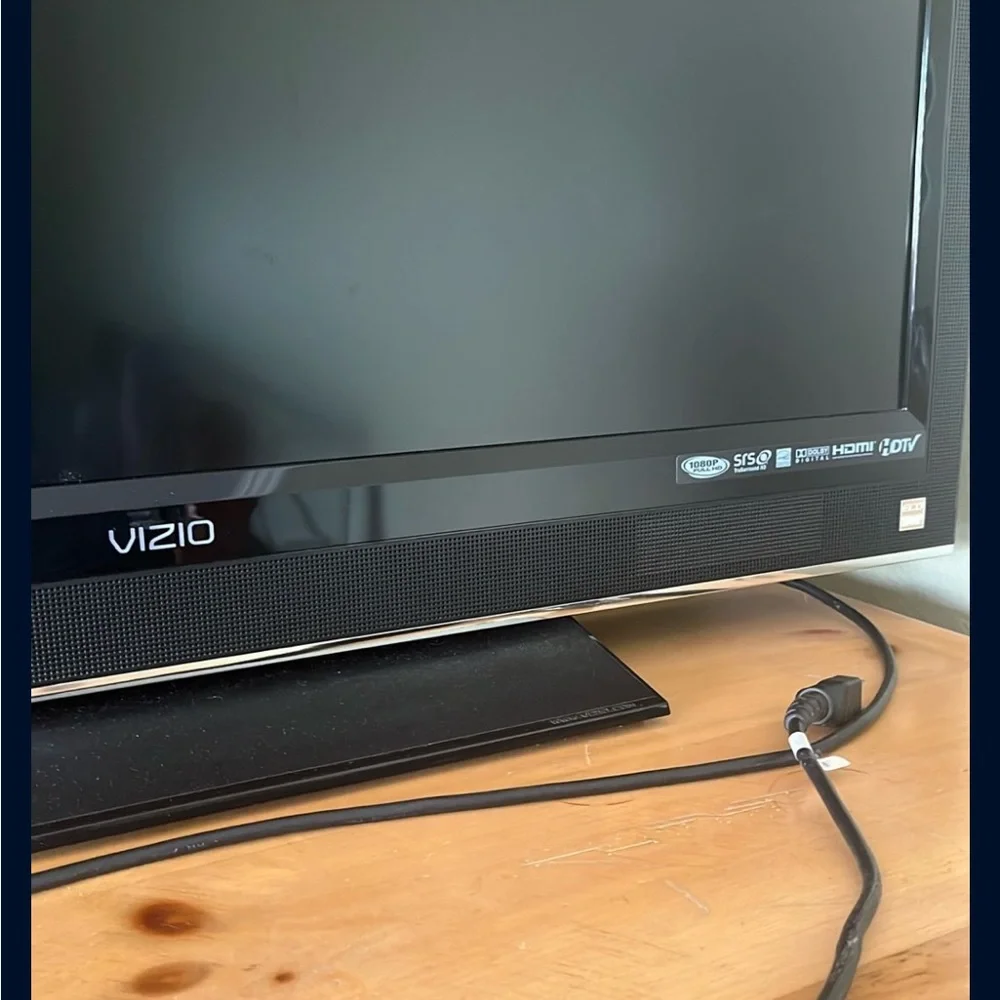Vizio Black Flat Screen TV